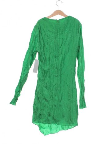 Ruha NA-KD, Méret S, Szín Zöld, Ár 22 828 Ft