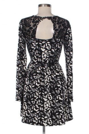 Рокля ONLY, Размер M, Цвят Многоцветен, Цена 13,81 €