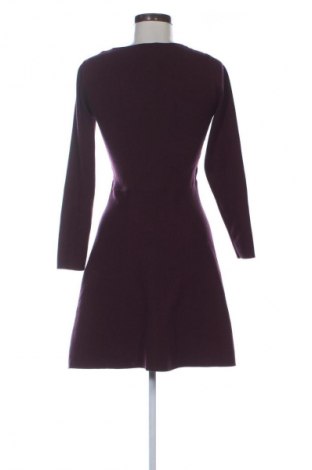 Ruha Oasis, Méret M, Szín Piros, Ár 10 331 Ft