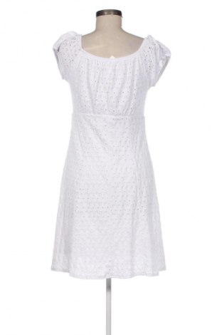 Kleid Orsay, Größe M, Farbe Weiß, Preis € 20,00