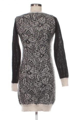 Рокля Patrizia Pepe, Размер S, Цвят Многоцветен, Цена 104,73 €