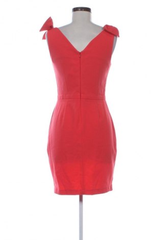 Ruha Poema, Méret M, Szín Piros, Ár 10 146 Ft