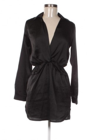 Ruha Pretty Little Thing, Méret S, Szín Fekete, Ár 3 549 Ft