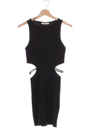 Ruha Pull&Bear, Méret M, Szín Fekete, Ár 5 699 Ft