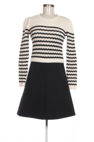 Рокля Red Valentino, Размер M, Цвят Многоцветен, Цена 122,77 €