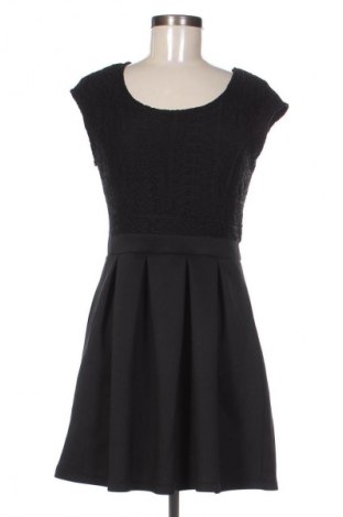 Kleid Reserved, Größe M, Farbe Schwarz, Preis € 19,97