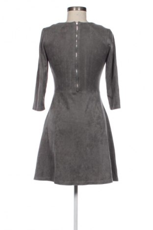 Kleid Reserved, Größe M, Farbe Grau, Preis € 9,99