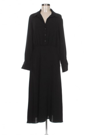 Kleid Reserved, Größe L, Farbe Schwarz, Preis € 16,99