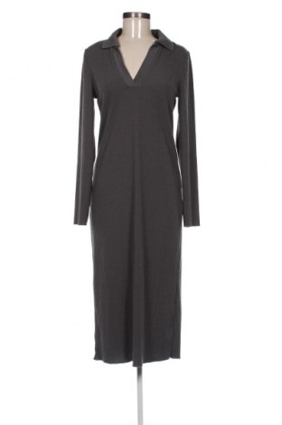 Ruha Reserved, Méret L, Szín Szürke, Ár 8 244 Ft