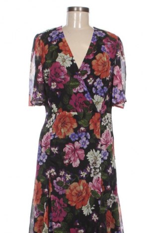 Šaty  Reserved, Velikost M, Barva Vícebarevné, Cena  907,00 Kč