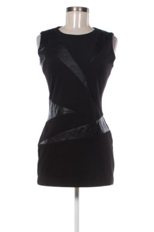 Ruha Rinascimento, Méret M, Szín Fekete, Ár 7 999 Ft