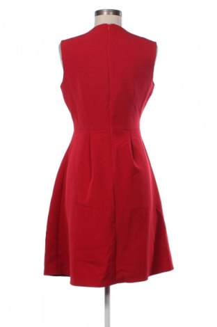 Рокля Rinascimento, Размер XL, Цвят Червен, Цена 95,55 €