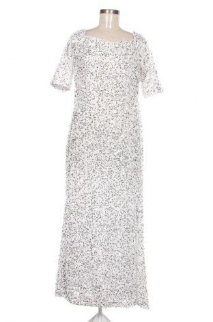 Рокля SHEIN, Размер XL, Цвят Сребрист, Цена 29,73 €