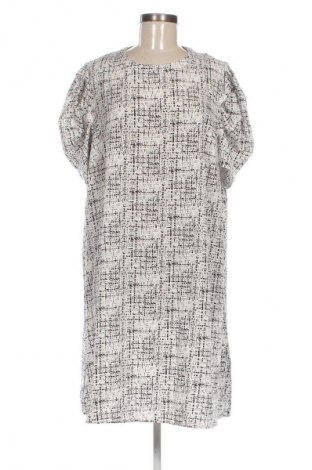 Рокля SHEIN, Размер 4XL, Цвят Многоцветен, Цена 36,18 €