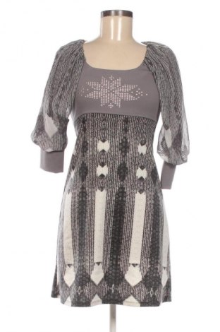 Рокля Samsara, Размер S, Цвят Многоцветен, Цена 19,95 €