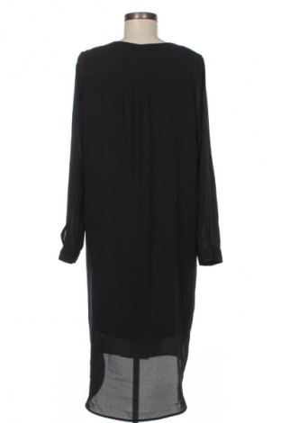 Рокля Selected Femme, Размер S, Цвят Черен, Цена 15,33 €