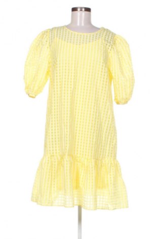 Kleid Sisters Point, Größe M, Farbe Mehrfarbig, Preis € 25,00