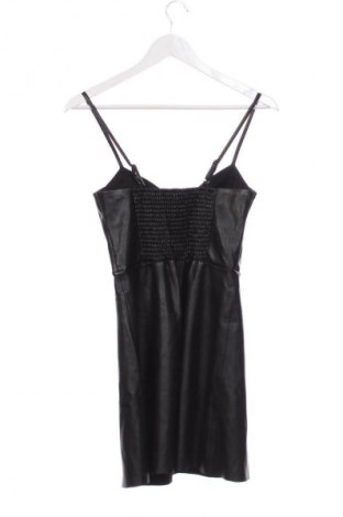 Kleid Stradivarius, Größe M, Farbe Schwarz, Preis € 20,00