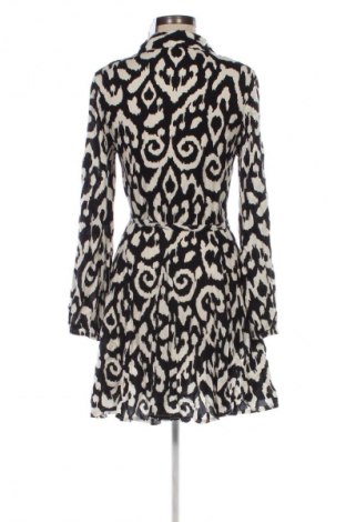 Kleid Stradivarius, Größe S, Farbe Mehrfarbig, Preis € 23,99