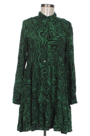 Kleid Stradivarius, Größe M, Farbe Mehrfarbig, Preis € 9,99