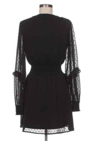 Рокля Stradivarius, Размер L, Цвят Черен, Цена 20,00 €