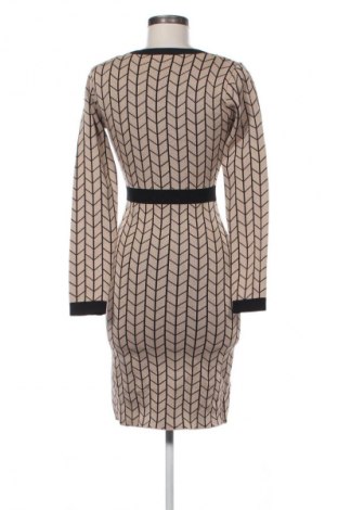 Рокля Unbranded, Размер M, Цвят Многоцветен, Цена 13,80 €