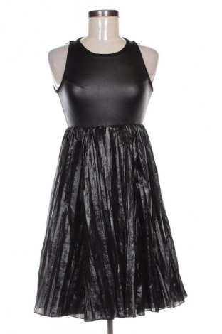 Ruha Unbranded, Méret M, Szín Fekete, Ár 8 264 Ft