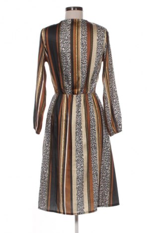 Sukienka Unbranded, Rozmiar M, Kolor Kolorowy, Cena 21,99 zł
