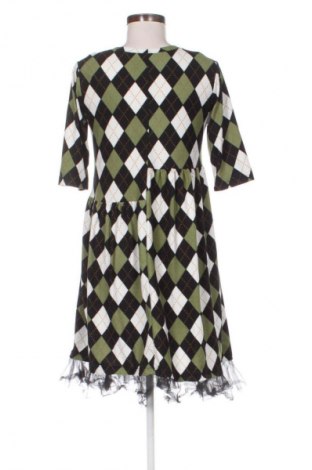 Kleid Unbranded, Größe M, Farbe Mehrfarbig, Preis 20,00 €