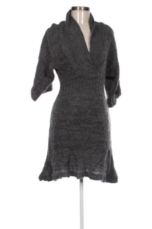 Ruha Unbranded, Méret M, Szín Fekete, Ár 3 079 Ft