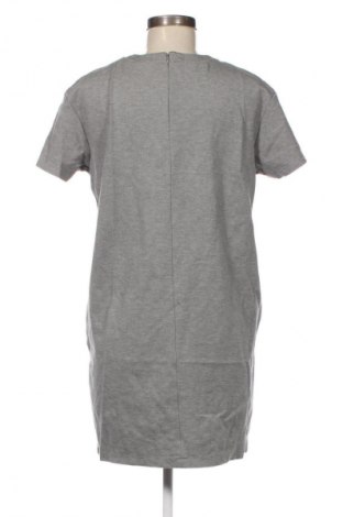 Kleid Uniqlo, Größe M, Farbe Grau, Preis € 12,99