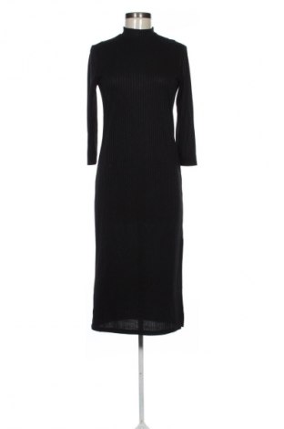 Ruha VILA, Méret M, Szín Fekete, Ár 7 172 Ft