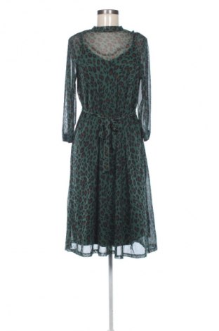 Kleid VILA, Größe M, Farbe Mehrfarbig, Preis € 7,99