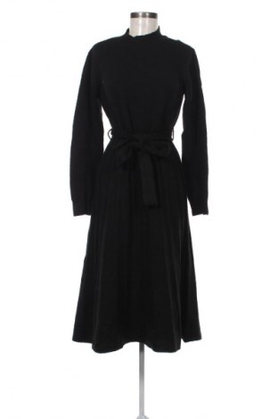 Ruha VILA, Méret M, Szín Fekete, Ár 15 889 Ft