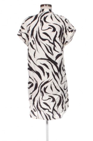 Sukienka VILA, Rozmiar M, Kolor Kolorowy, Cena 38,99 zł