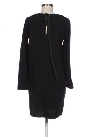 Ruha VILA, Méret M, Szín Fekete, Ár 2 469 Ft