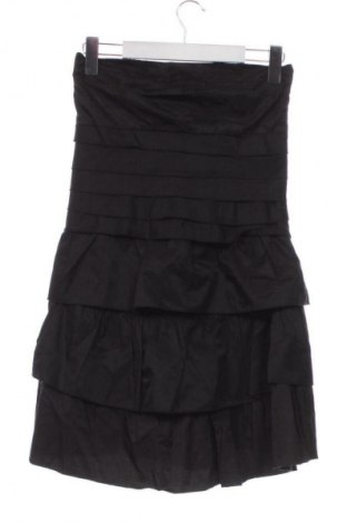 Ruha VILA, Méret S, Szín Fekete, Ár 13 223 Ft