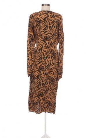 Рокля VILA, Размер L, Цвят Многоцветен, Цена 18,47 €