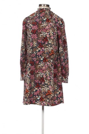 Рокля Vero Moda, Размер XS, Цвят Многоцветен, Цена 5,11 €