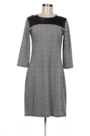 Sukienka Victoria, Rozmiar M, Kolor Kolorowy, Cena 20,99 zł