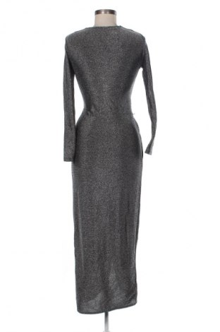 Ruha Wal G, Méret M, Szín Ezüstös, Ár 15 919 Ft