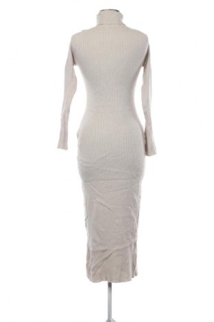 Рокля Whyte Valentyne, Размер L, Цвят Сив, Цена 14,31 €