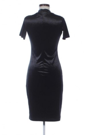 Рокля Zara, Размер M, Цвят Черен, Цена 17,00 €