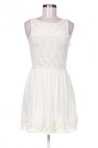 Sukienka Zara, Rozmiar S, Kolor ecru, Cena 75,02 zł