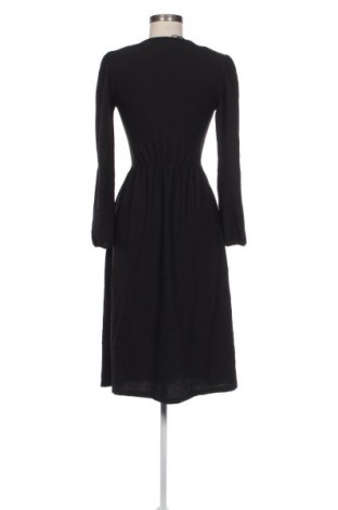 Рокля Zara, Размер S, Цвят Черен, Цена 29,65 €