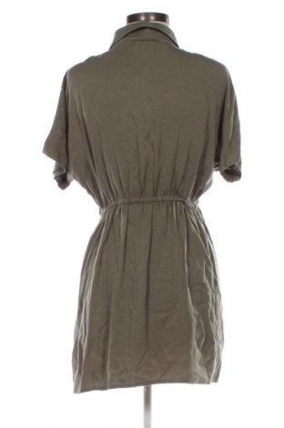 Kleid Zeta Otto, Größe M, Farbe Grün, Preis € 22,99