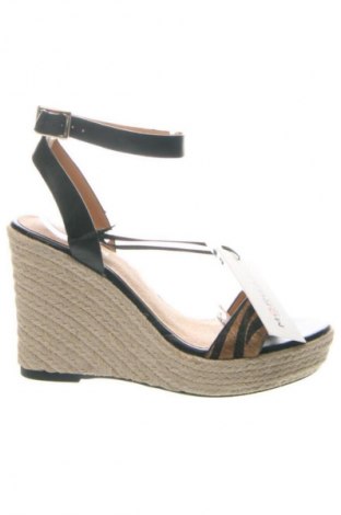 Сандали Morgan, Размер 37, Цвят Многоцветен, Цена 39,36 €