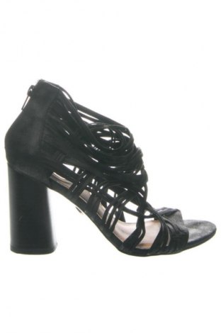 Sandály River Island, Velikost 36, Barva Černá, Cena  519,00 Kč