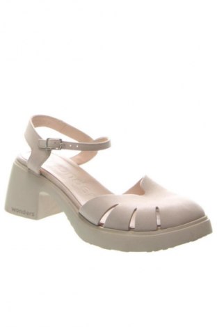 Сандали Wonders, Размер 39, Цвят Бежов, Цена 84,00 €