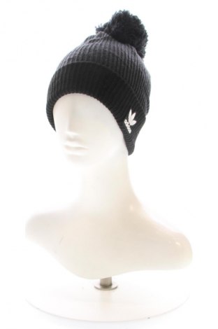 Шапка Adidas Originals, Цвят Многоцветен, Цена 16,36 €